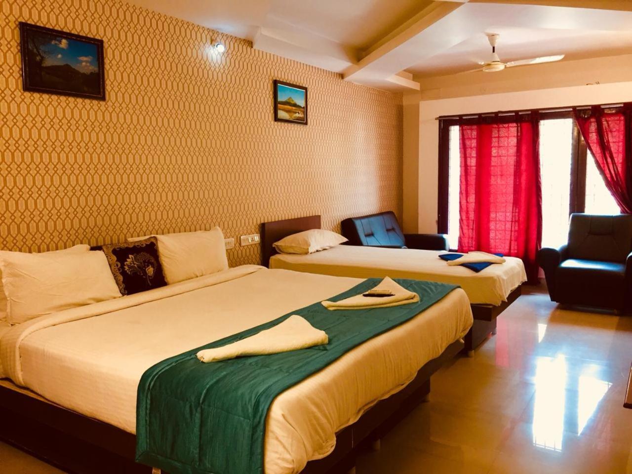 Arunaalaya Residency Hotell Tiruvannāmalai Exteriör bild